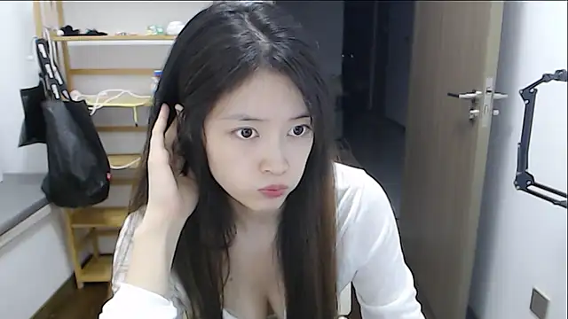 Mimi-cnbaby - ❤想换一个高清直播相机~~~⭐目标达成穿比基尼