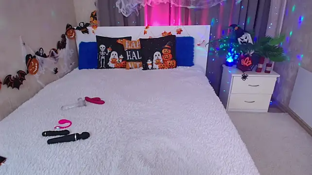 KriisKiss - spank ass