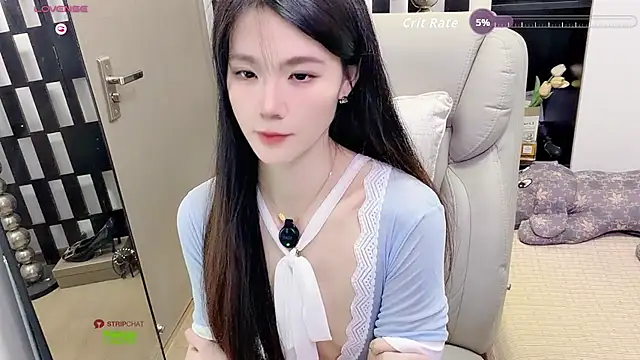 Yueyue-MM - 小粉塞入3分钟