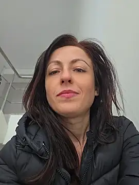 Risky_woman - IN PUBLIC PARK NAKED SQUIRT win whatsp