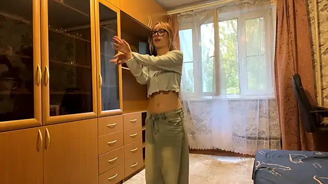 AleneLaurente - ❤️Show my bra💕