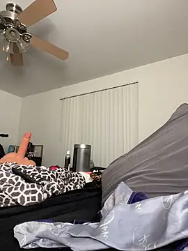 reecieofficial's Webcam Show