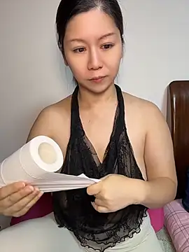 Kds666 - 脱掉内衣2分钟