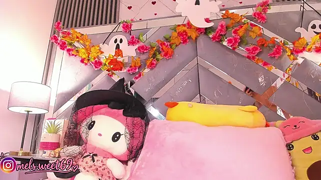 Melody__sweet_ - 2 fingers in pussy + cum
