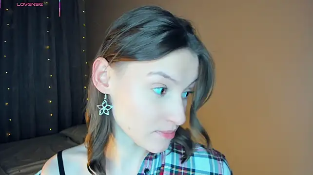 LianneBynon - play with pantys close