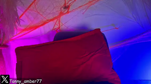 Amber77__ - Fuck me in reverse cowgirl😈