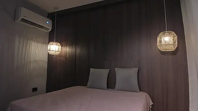 Ana_beckett - PLAY WITH MY PUSSY JUICY CLOSE💦