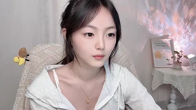 Wenwen8888 - 天气骤降 想你的心频率升高