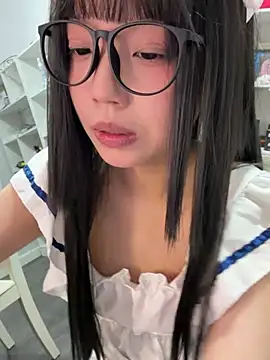 A5l2e0x - 反差眼镜妹呆呆痴女小爱，聊天色色活动，目标完成一半裸体