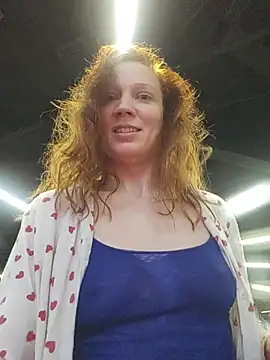 Exhibitionsplit - MAKE me CUM RUNNING ♤SQUIRT