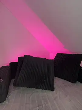 SpicyKylieFoxx - full naked 45 min + 2min toy control