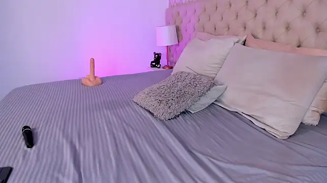 SofieReyes - fuck pussy with domi🔥