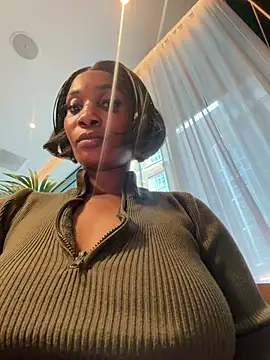 ___Nessa - Squirt hard all over body public