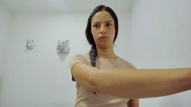 Lindsey8 - Rub Naked Nipples Close To Cam