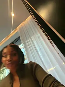 ___Nessa - Squirt hard all over body public