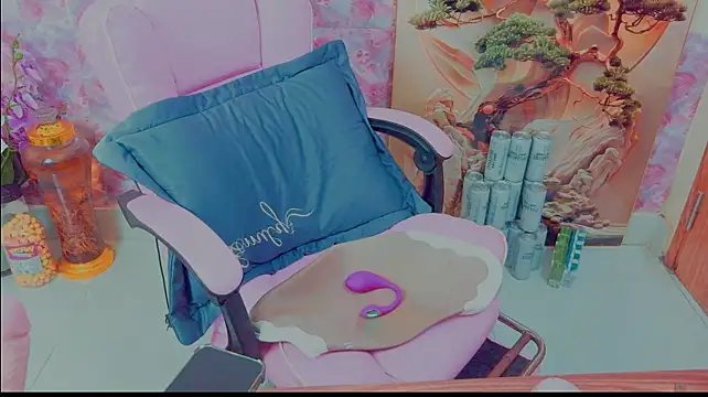 Jiso_R - Squirting orgasm during sex
