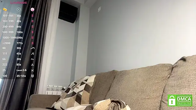 AveryBerkson - hand inside my panties destroys my puss
