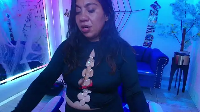 Silvana_lane - Show boobs + pinch nipples 🍒🔥