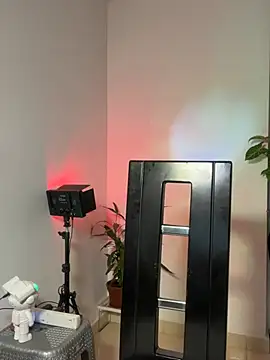Zhara_1198 - Fingers pussy