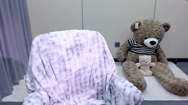 MOMO_xiaobao - 内裤勒bb一线天