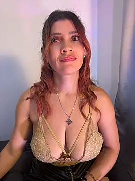 Skarlett_12_ - Oil ass + control toy 1 min