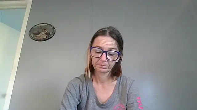 Bamalove80 - footjob on dildo