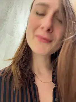 Dina_Tease - SHOW HOW THICK PUSSY LIPS next MAN now