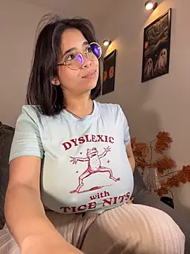 Tati_reyess - time to undress