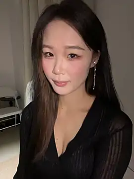 Momo-1314 - 💕支持的哥哥都发大财~~~