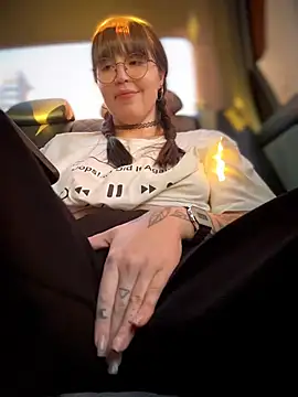 Meow_girl - Flash hot tits 💕LT GIFT