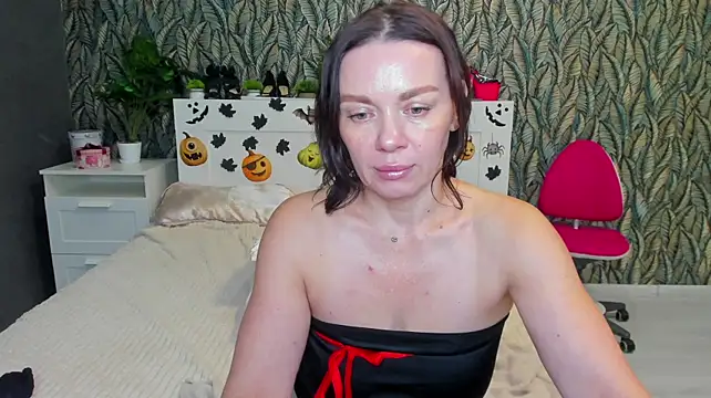 EveLibston - pussy play in panties