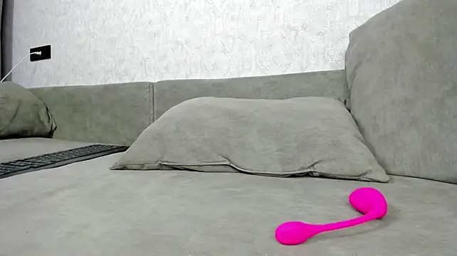SweetBunnySin - finger pussy
