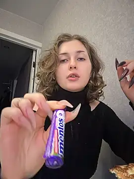 KellyKeler - Show my so WET pussy