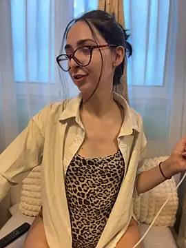 TheaMerve - Oli Show Full Naked