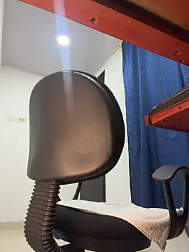 Miia_Jazmin - 🍑finger in the ass + finger in the puss
