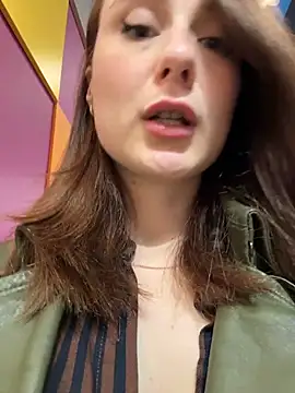 Dina_Tease - SHOW HOW THICK PUSSY LIPS next MAN now