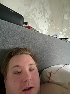CurvyPaar2 - Show Asshole & 2 Videos