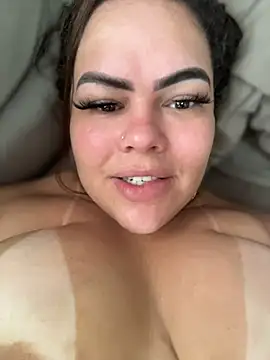 Fernandinhacarioca_ - Ficar pelada e me tocar gostoso