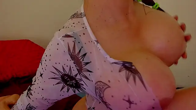 Conny_hot3