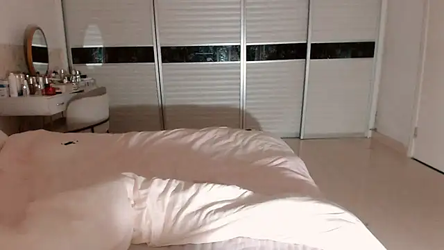 Miu1_girl - hi