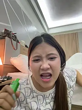 Cheekkk - Play pussy and cum