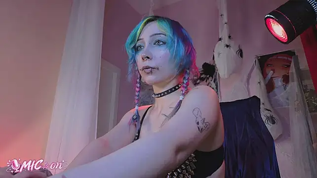 StacyVex - HAND BRA