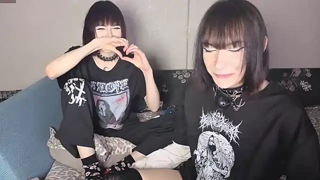 GraypacLive - 💜 Misha fucks+cum in Ari 🕸️