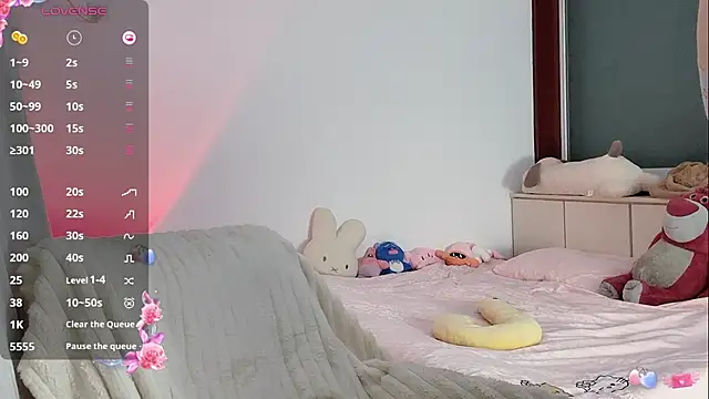 _flipped_ - show boobs露胸