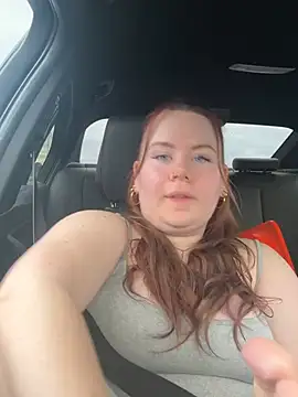 ItsLittleLola - Take Off Pants