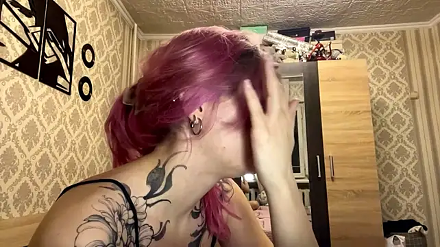 HerminaJenkins - show off my tattoes