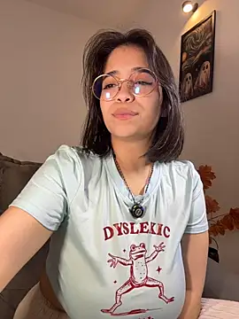 Tati_reyess - time to undress