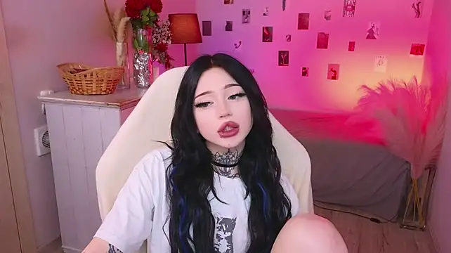 Emma_Kirks - 50 ass slaps