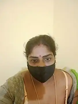 Oviyaree - Full nude