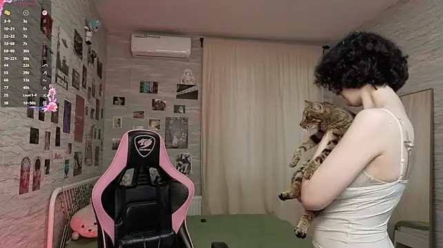 MilkyLily - Topless